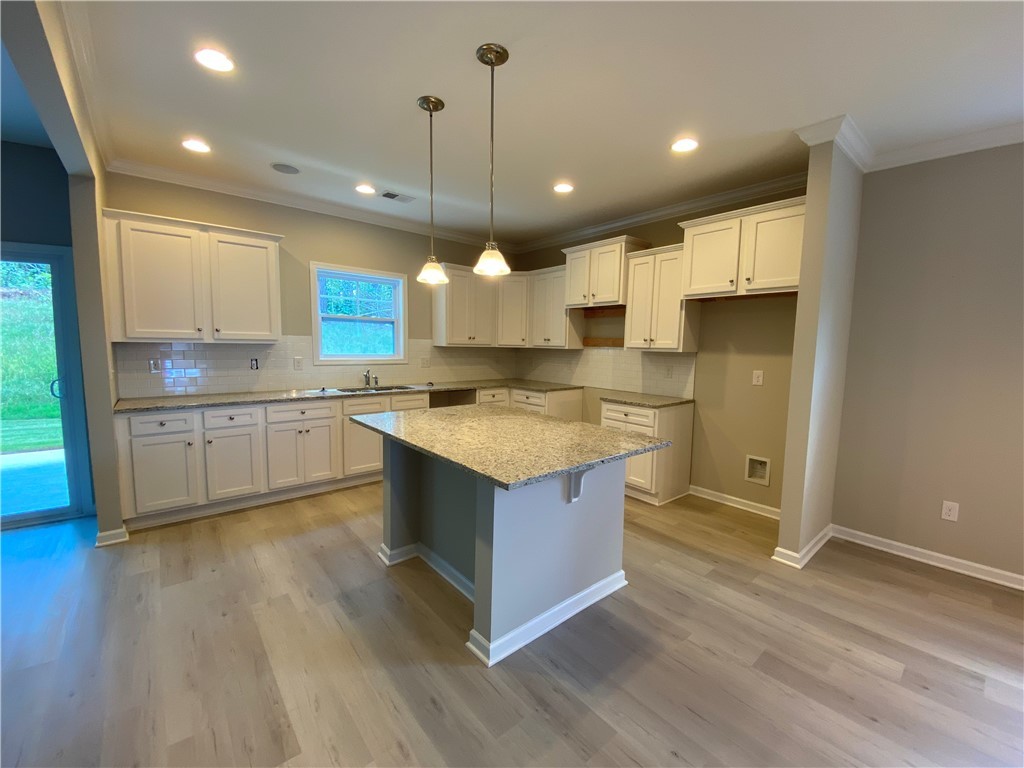 707 Rocky Ridge Circle Seneca, SC 29678 - Photo 9 of 25 Gallery Image 9