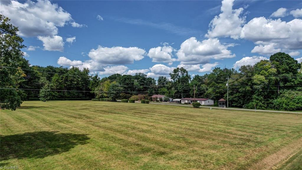 124 Wimbish Road Eden, NC 27288 - Photo 6 of 43 Gallery Image 6