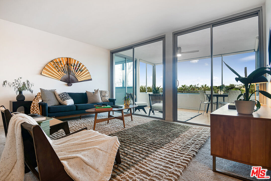 8701 Delgany Avenue, Unit 208 Playa del Rey, CA 90293 - Photo 10 of 38