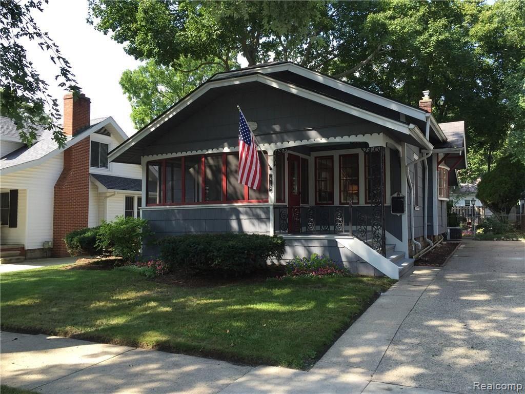 413 Wesley Street Rochester, MI 48307 - Photo 2 of 32