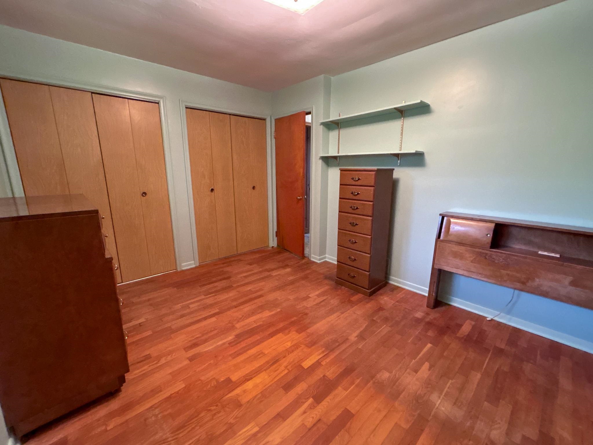 1227 Howe Road Burton, MI 48509 - Photo 21 of 27 50176032-b3cede9e-01a5-4cc1-b681-235adb72c1b9.JPG