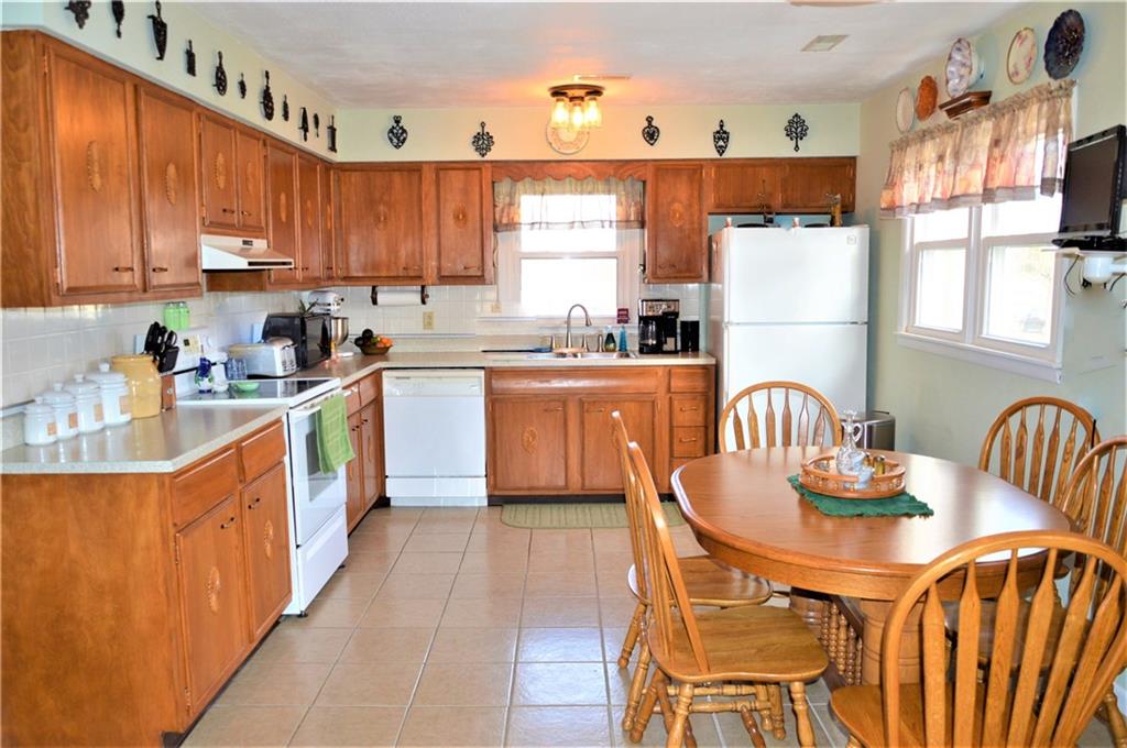 7000 West Cornbread Road Yorktown, IN 47396 - Photo 5 of 21