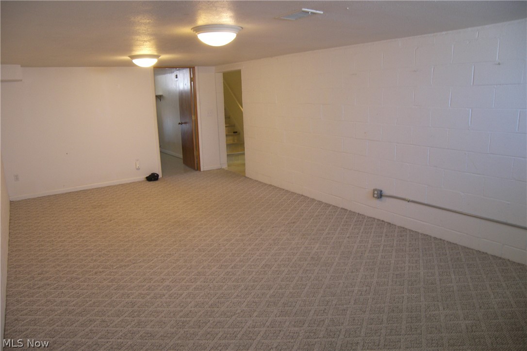 28743 Forest Road Willowick, OH 44095 - Photo 18 of 29 Gallery Image 18