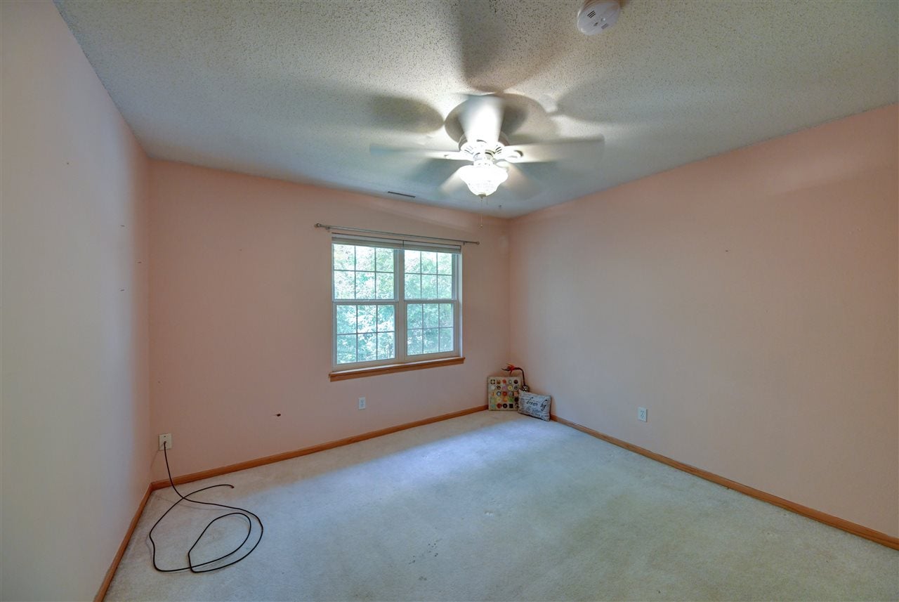 4909 North Willowbend Road Northeast Cedar Rapids, IA 52411 - Photo 35 of 43 Gallery Image 35