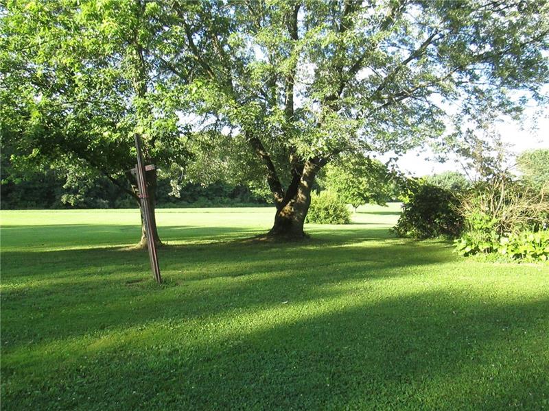 1235 Clark Road Enon Valley, PA 16120 - Photo 3 of 25