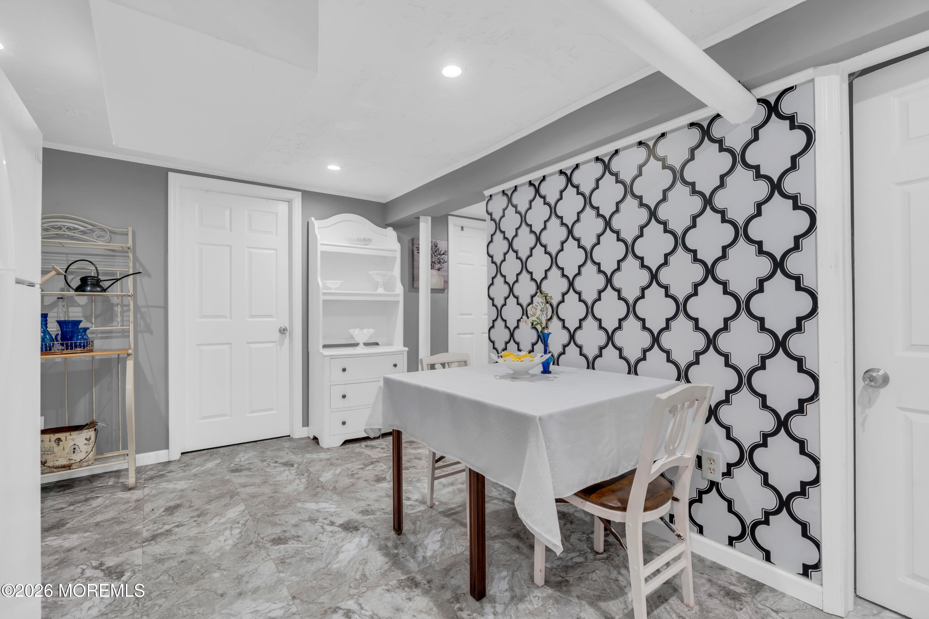 11 Indiana Court, Unit A Matawan, NJ 07747 - Photo 21 of 32 21