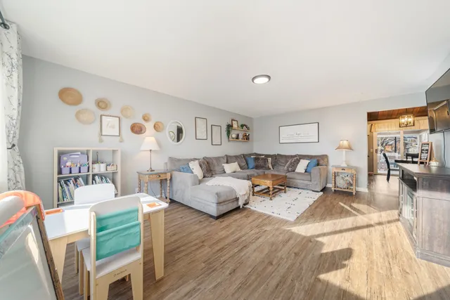 $290,000 | 818 West Marquette Street, Appleton, WI 54914