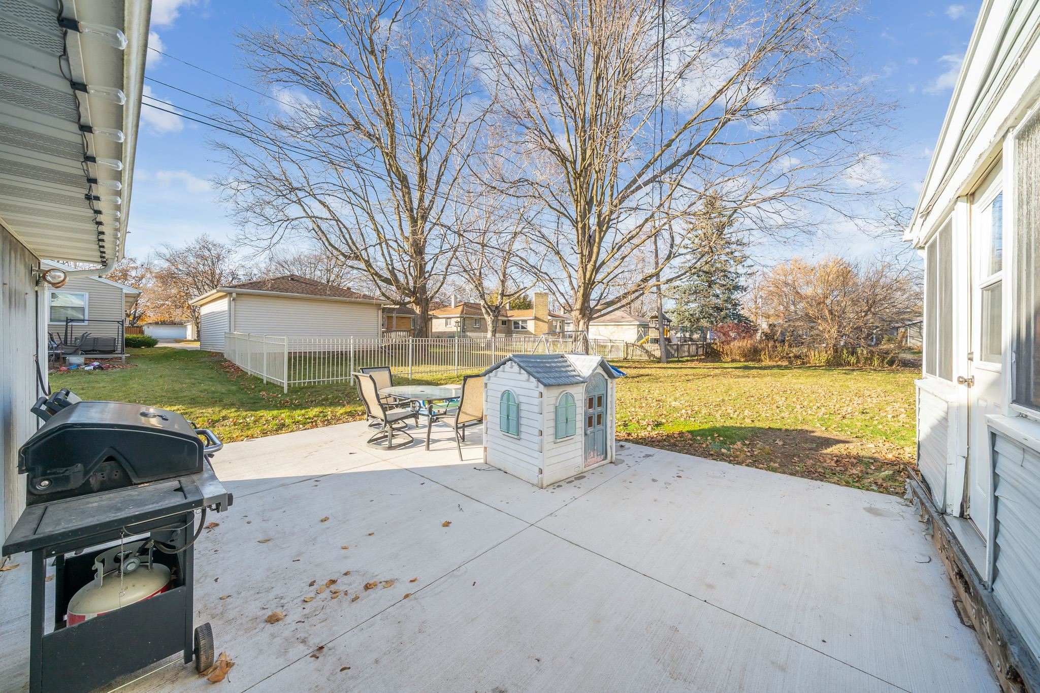 818 West Marquette Street Appleton, WI 54914 - Photo 32 of 49