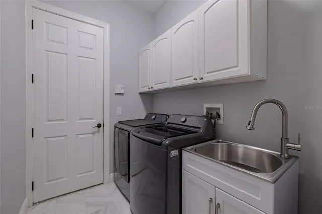 $800,000 | 10537 Martinique Isle Drive, Tampa, FL 33647