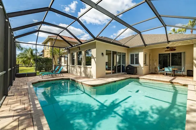 $800,000 | 10537 Martinique Isle Drive, Tampa, FL 33647