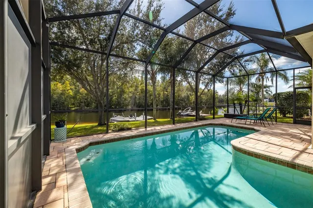 $800,000 | 10537 Martinique Isle Drive, Tampa, FL 33647