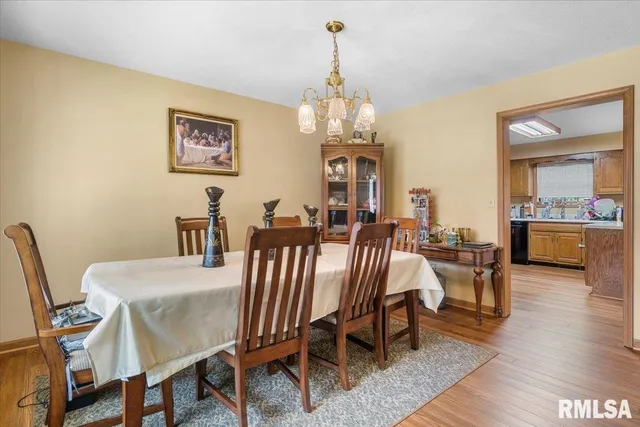 $390,000 | 8033 Wilson Terrace, Springfield, IL 62712