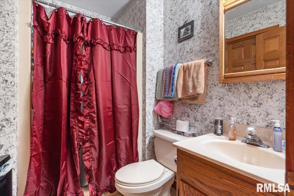 8033 Wilson Terrace Springfield, IL 62712 - Photo 17 of 39