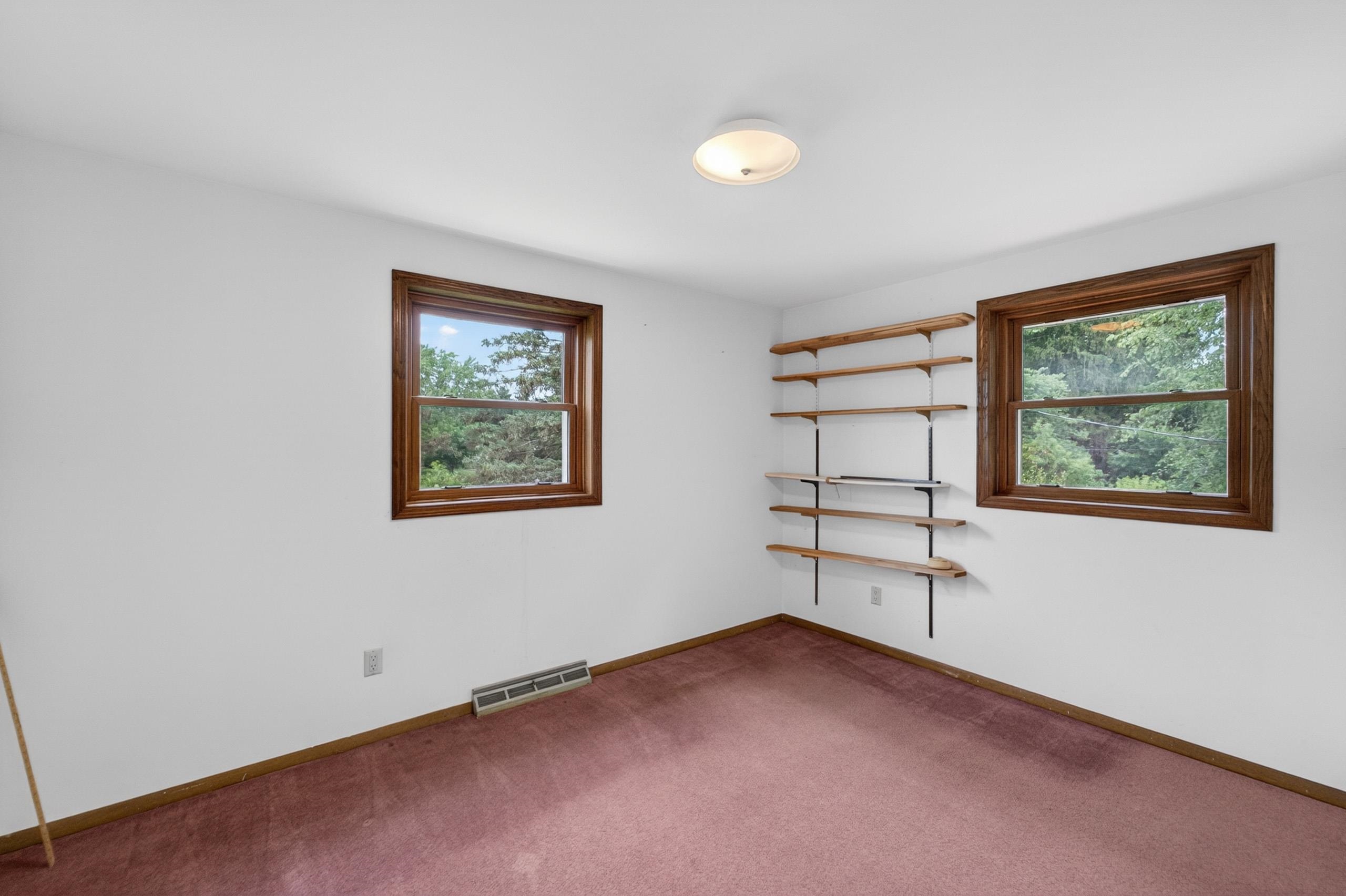 1605 Maple Street Middleton, WI 53562 - Photo 19 of 30