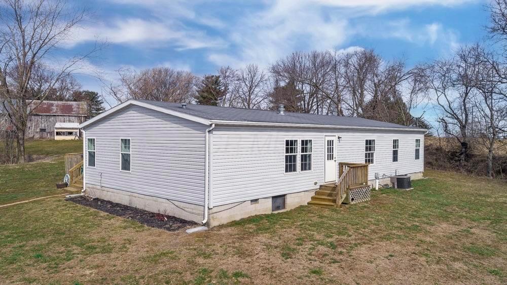6045 Wilson Road Northwest Lancaster, OH 43130 - Photo 13 of 17
