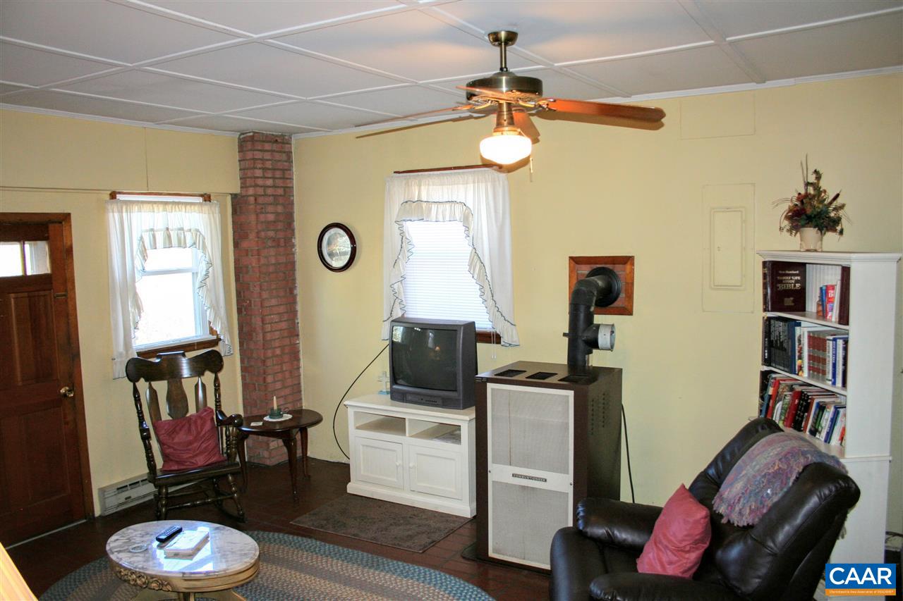 630 Oak Park Road Madison, VA 22727 - Photo 9 of 16 Gallery Image 9