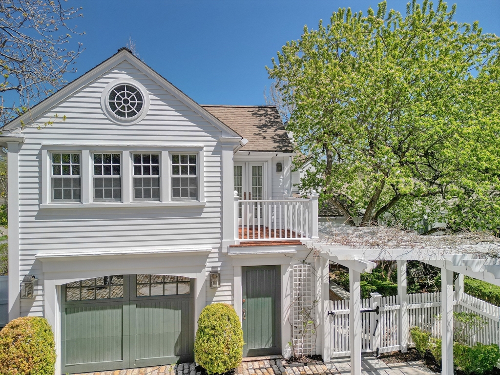 360 Dover Road Westwood, MA 02090 - Photo 40 of 41 Gallery Image 40