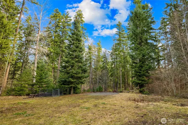 $285,000 | 91 Blue Spruce Drive, Easton, WA 98925