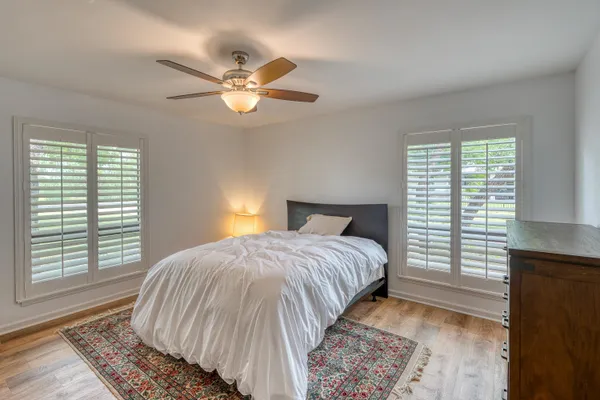 $525,000 | 506 Lost Spur, Horseshoe Bay, TX 78657