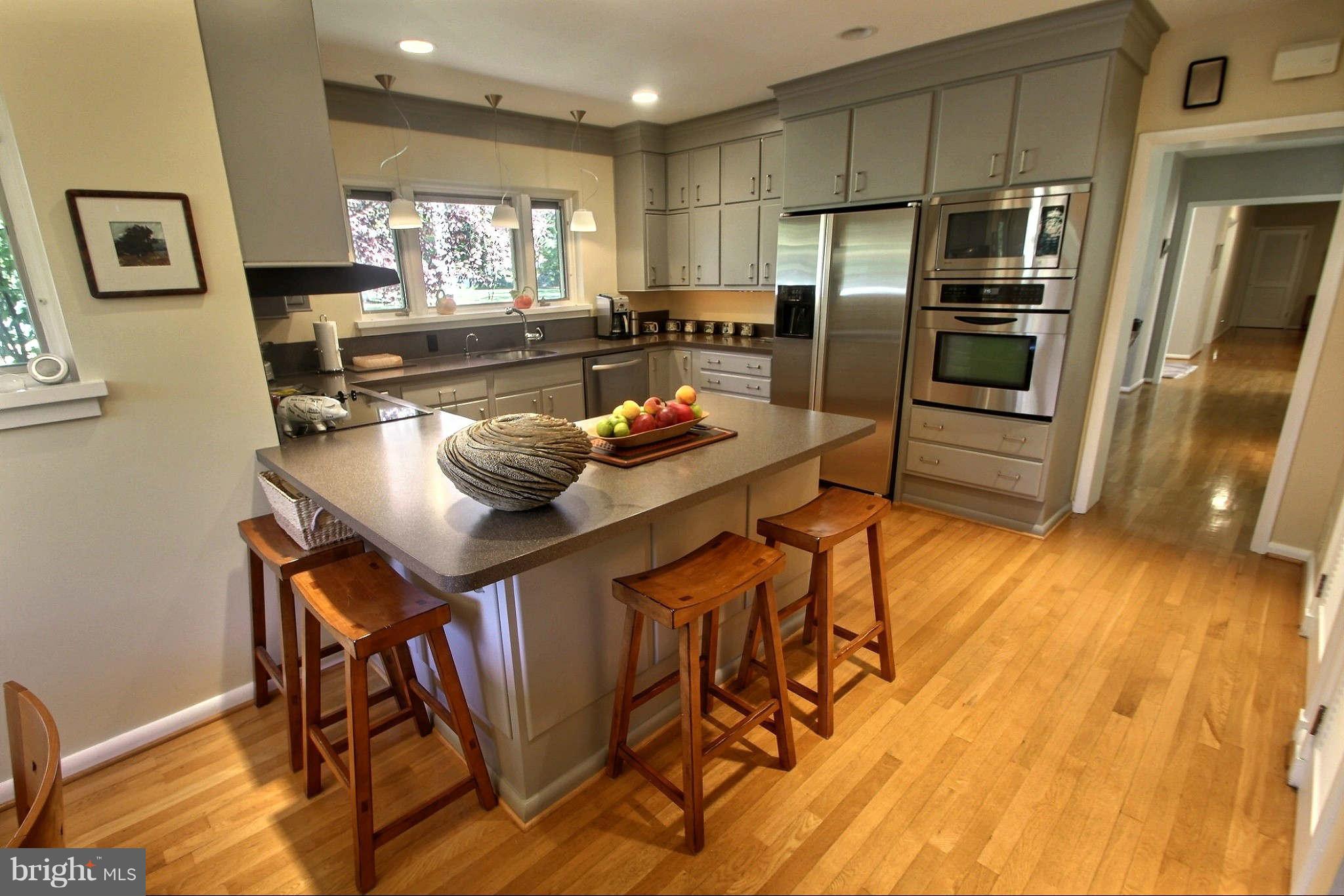 9410 Persimmon Tree Road Potomac, MD 20854 - Photo 13 of 30 Kitchen