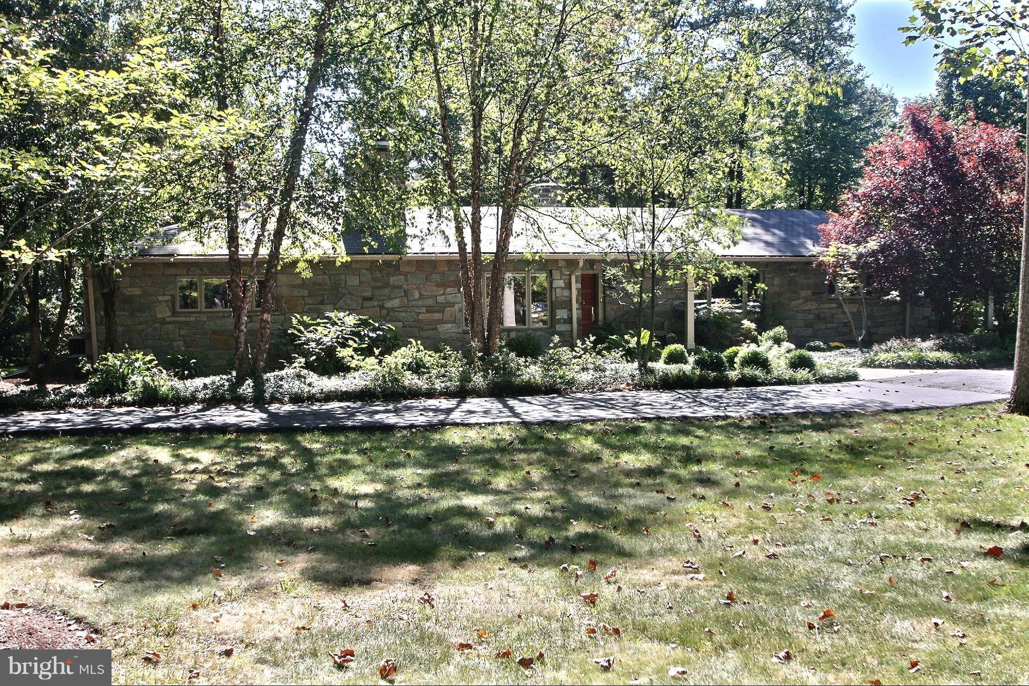 9410 Persimmon Tree Road Potomac, MD 20854 - Photo 29 of 30 Front View