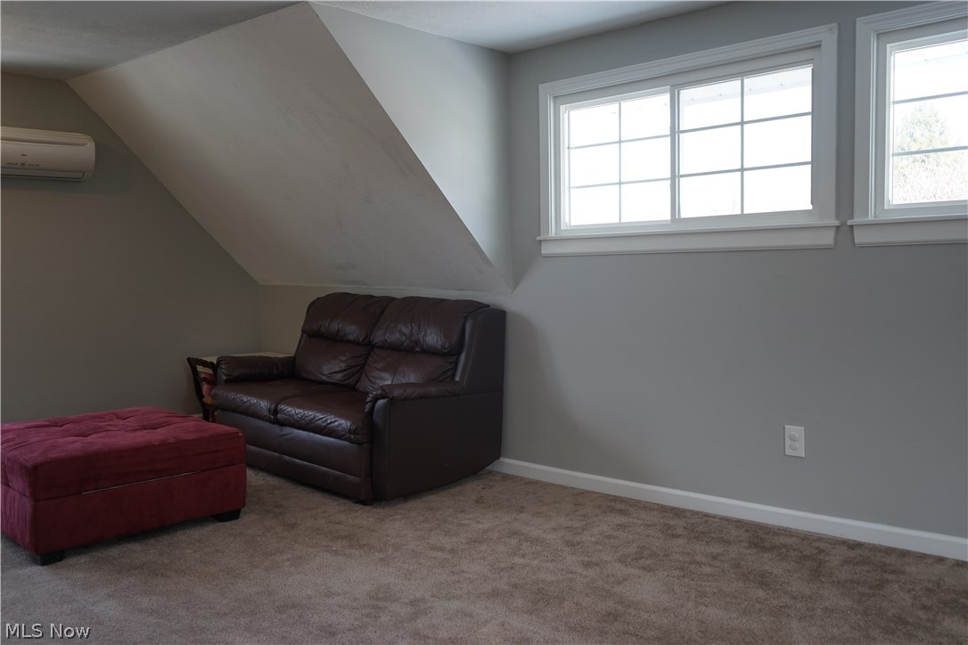 2954 Corydon Road Cleveland, OH 44118 - Photo 22 of 28