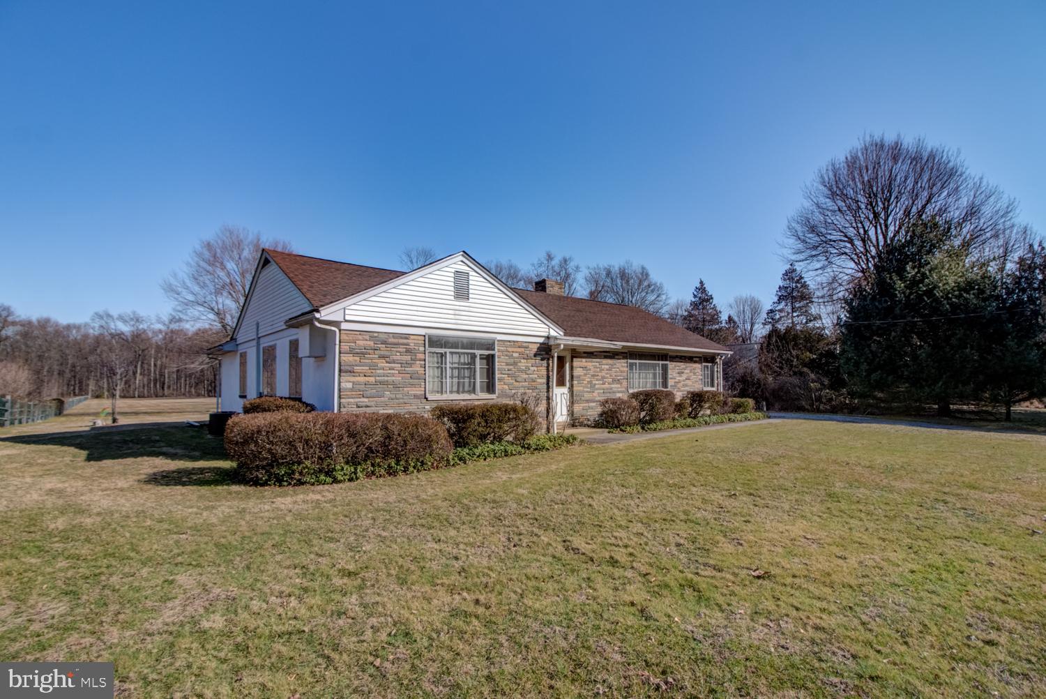 126 Carter Road Princeton, NJ 08540 - Photo 2 of 40