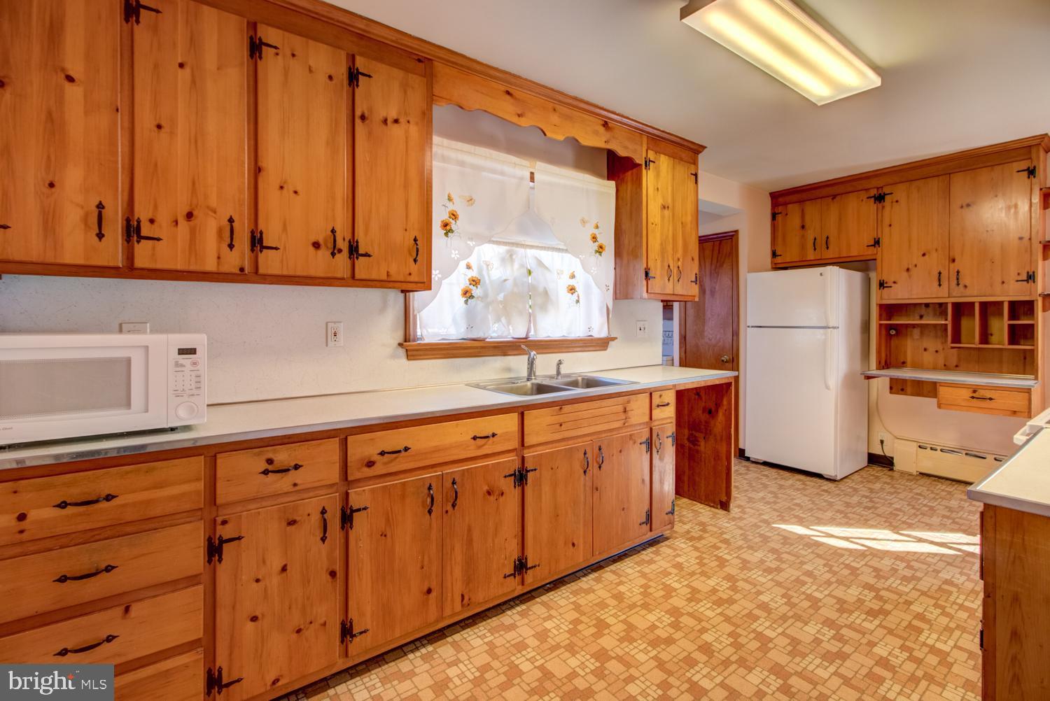 126 Carter Road Princeton, NJ 08540 - Photo 16 of 40