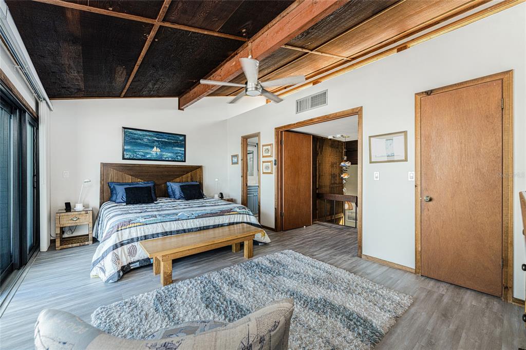 5030 North Beach Road, Unit 3 Englewood, FL 34223 - Photo 35 of 68