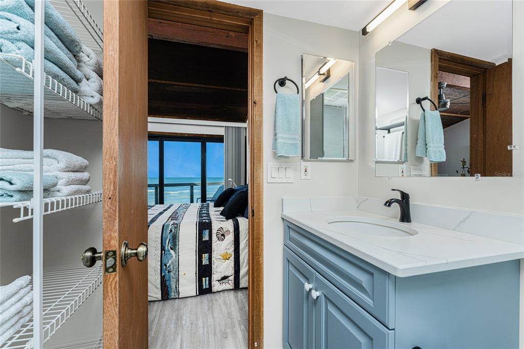 5030 North Beach Road, Unit 3 Englewood, FL 34223 - Photo 39 of 68