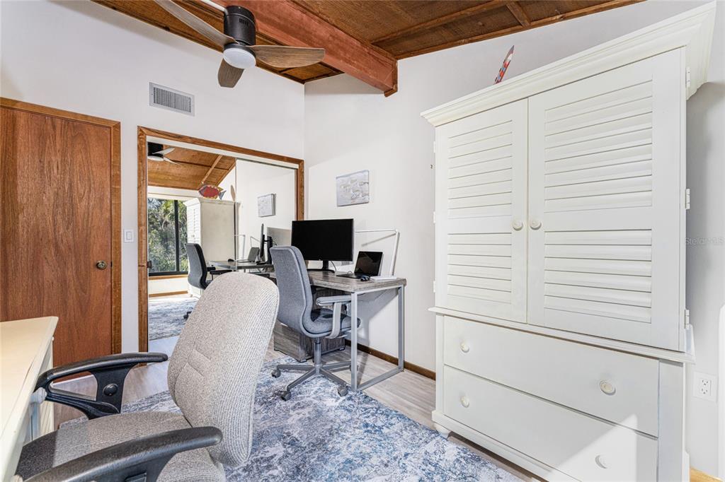 5030 North Beach Road, Unit 3 Englewood, FL 34223 - Photo 46 of 68