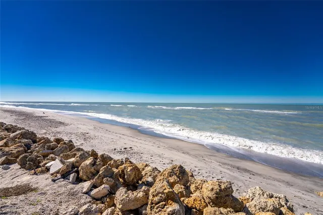 $949,900 | 5030 North Beach Road, Unit 3, Englewood, FL 34223