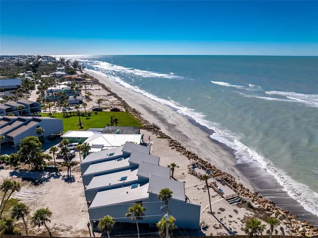 $949,900 | 5030 North Beach Road, Unit 3, Englewood, FL 34223