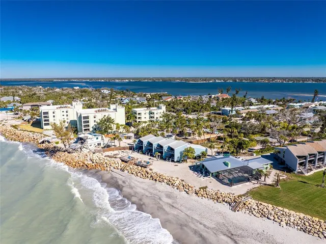 $949,900 | 5030 North Beach Road, Unit 3, Englewood, FL 34223