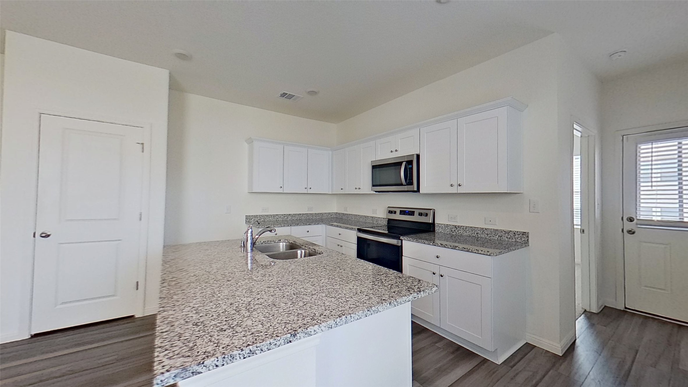 342 Line Of Fire Way Jarrell, TX 76537 - Photo 15 of 34 Gallery Image 15