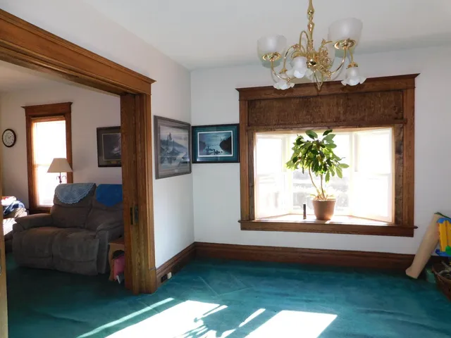 $170,000 | 111 South 5th Street, Montevideo, MN 56265