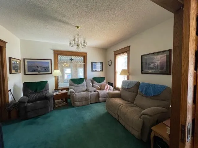 $170,000 | 111 South 5th Street, Montevideo, MN 56265