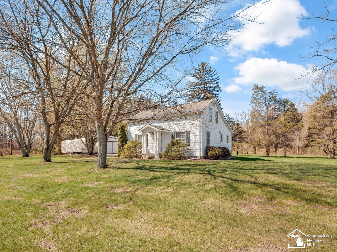 10757 Summerfield Road Temperance, MI 48182 - Photo 5 of 66