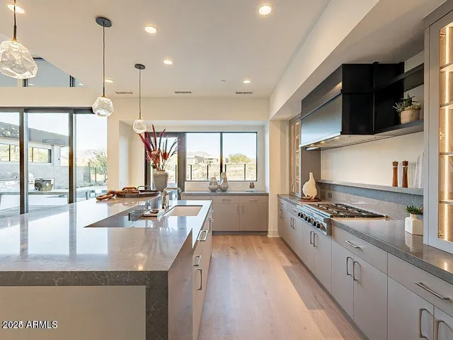 $20,000 | 37200 North Cave Creek Road, Unit 1005, Scottsdale, AZ 85262