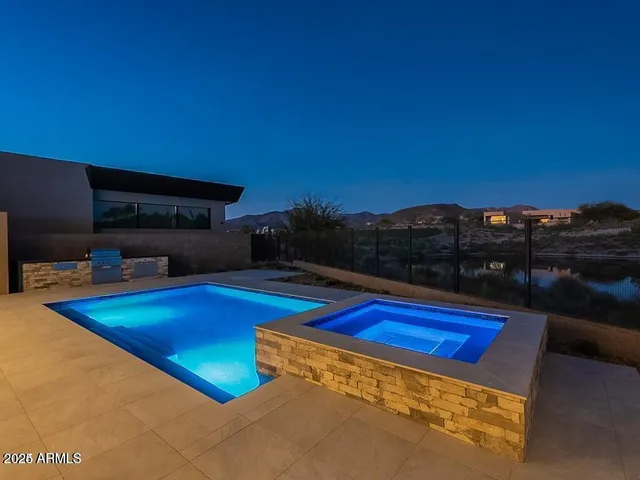 $20,000 | 37200 North Cave Creek Road, Unit 1005, Scottsdale, AZ 85262