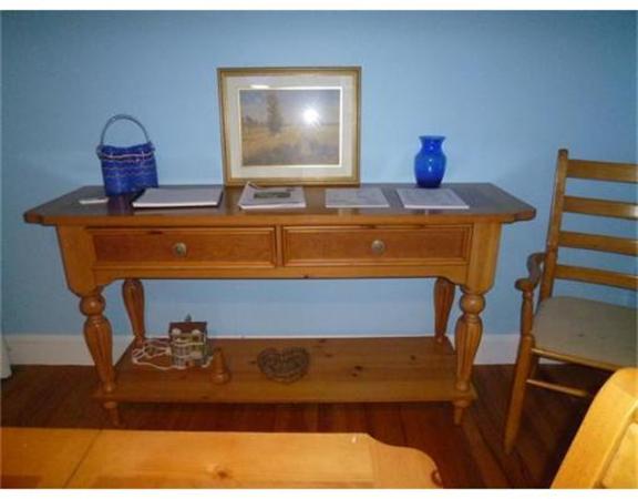 134 Rawson Road, Unit 1 Arlington, MA 02474 - Photo 5 of 15 Gallery Image 5