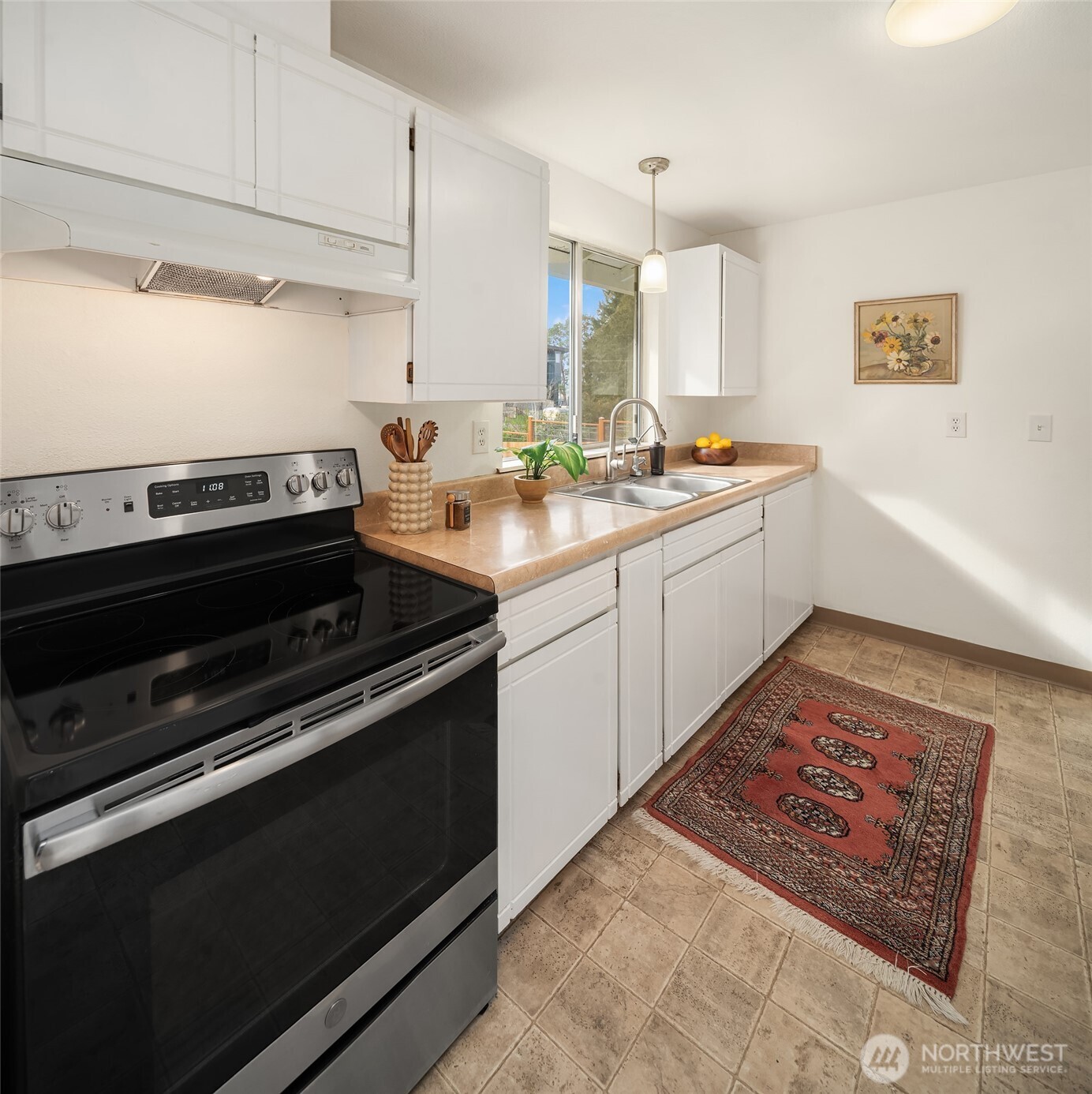 10743 Southwest Cowan Road Vashon, WA 98070 - Photo 12 of 29