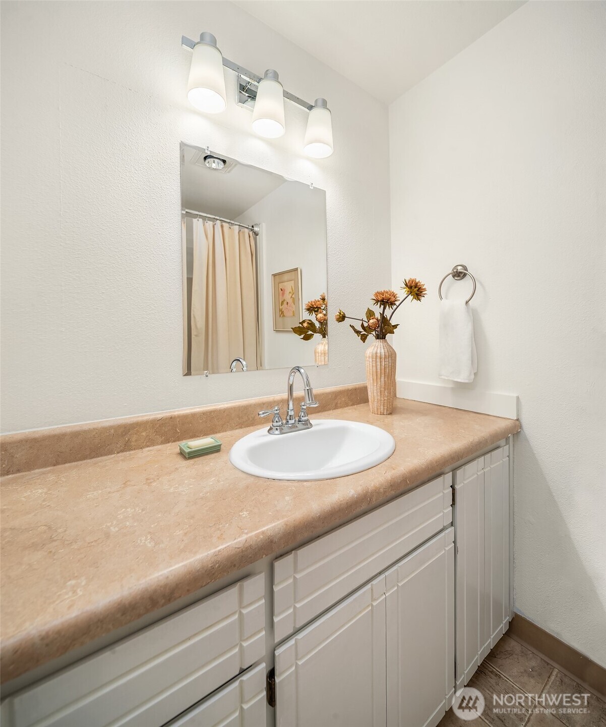 10743 Southwest Cowan Road Vashon, WA 98070 - Photo 18 of 29