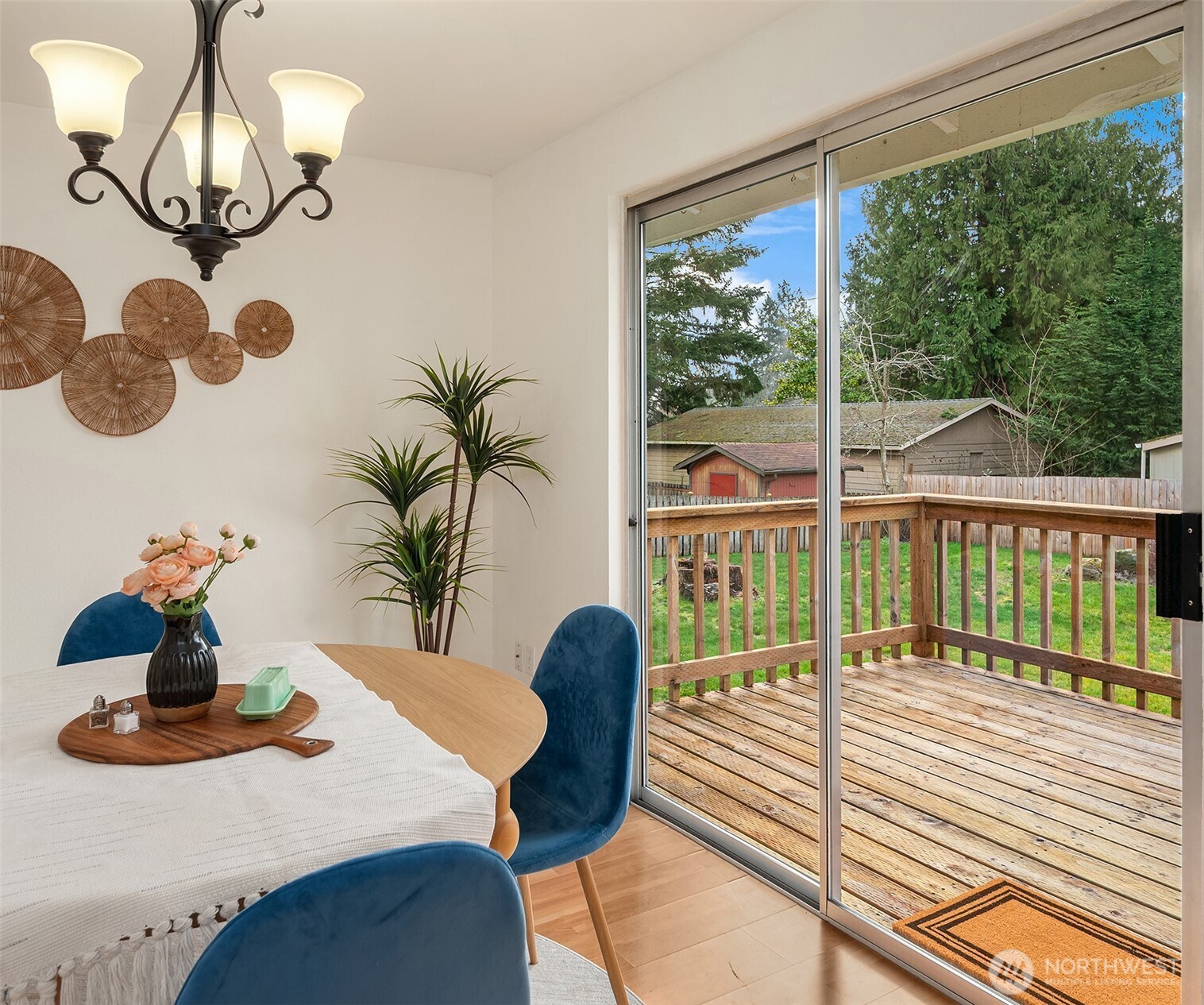 10743 Southwest Cowan Road Vashon, WA 98070 - Photo 10 of 29