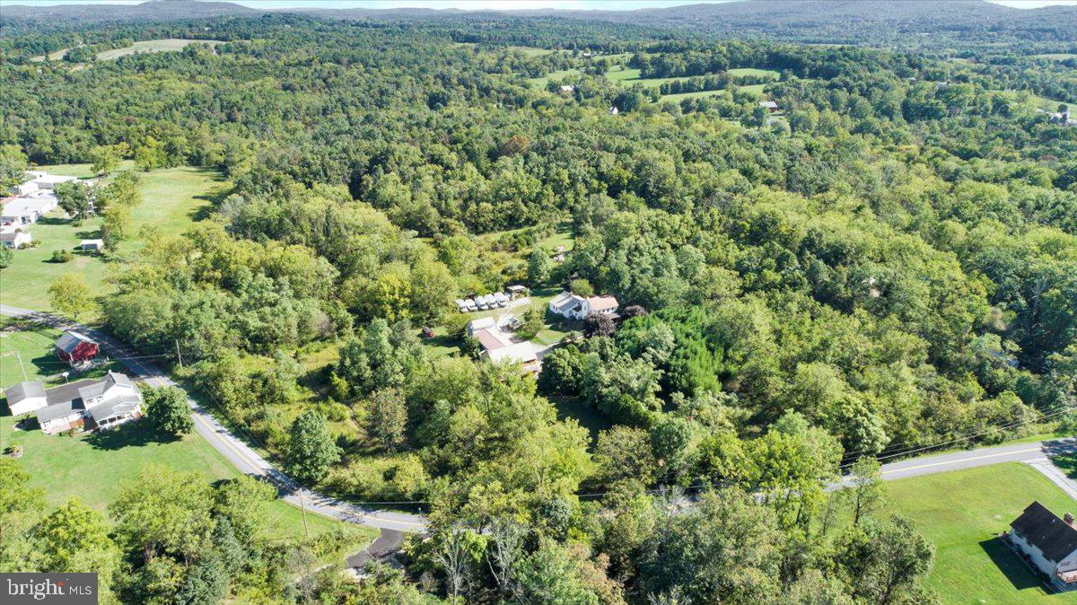 400 South Winding Road Dover, PA 17315 - Photo 15 of 73 Gallery Image 15