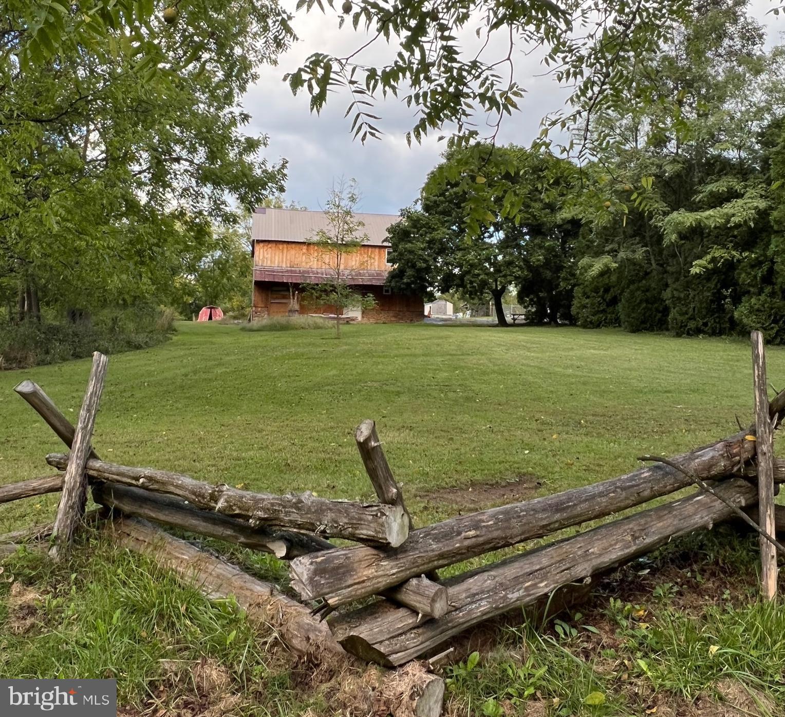400 South Winding Road Dover, PA 17315 - Photo 4 of 73 Gallery Image 4