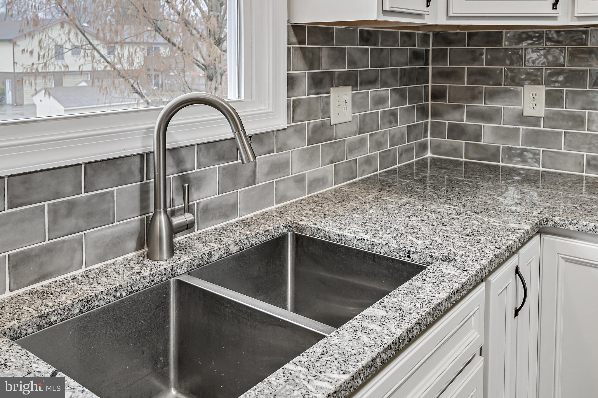 1705 Sapphire Road York, PA 17408 - Photo 13 of 33 Gallery Image 13