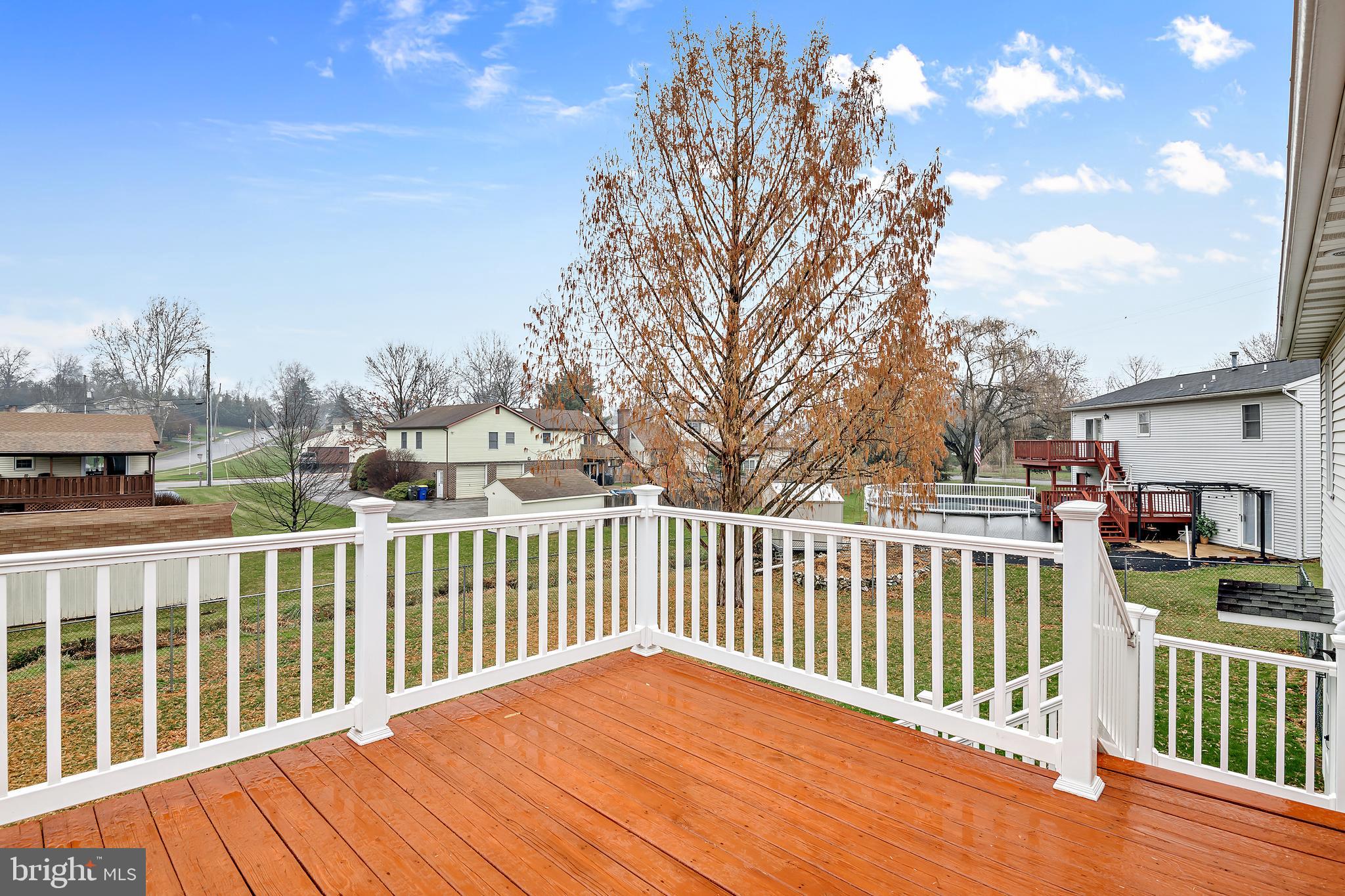 1705 Sapphire Road York, PA 17408 - Photo 31 of 33 Gallery Image 31