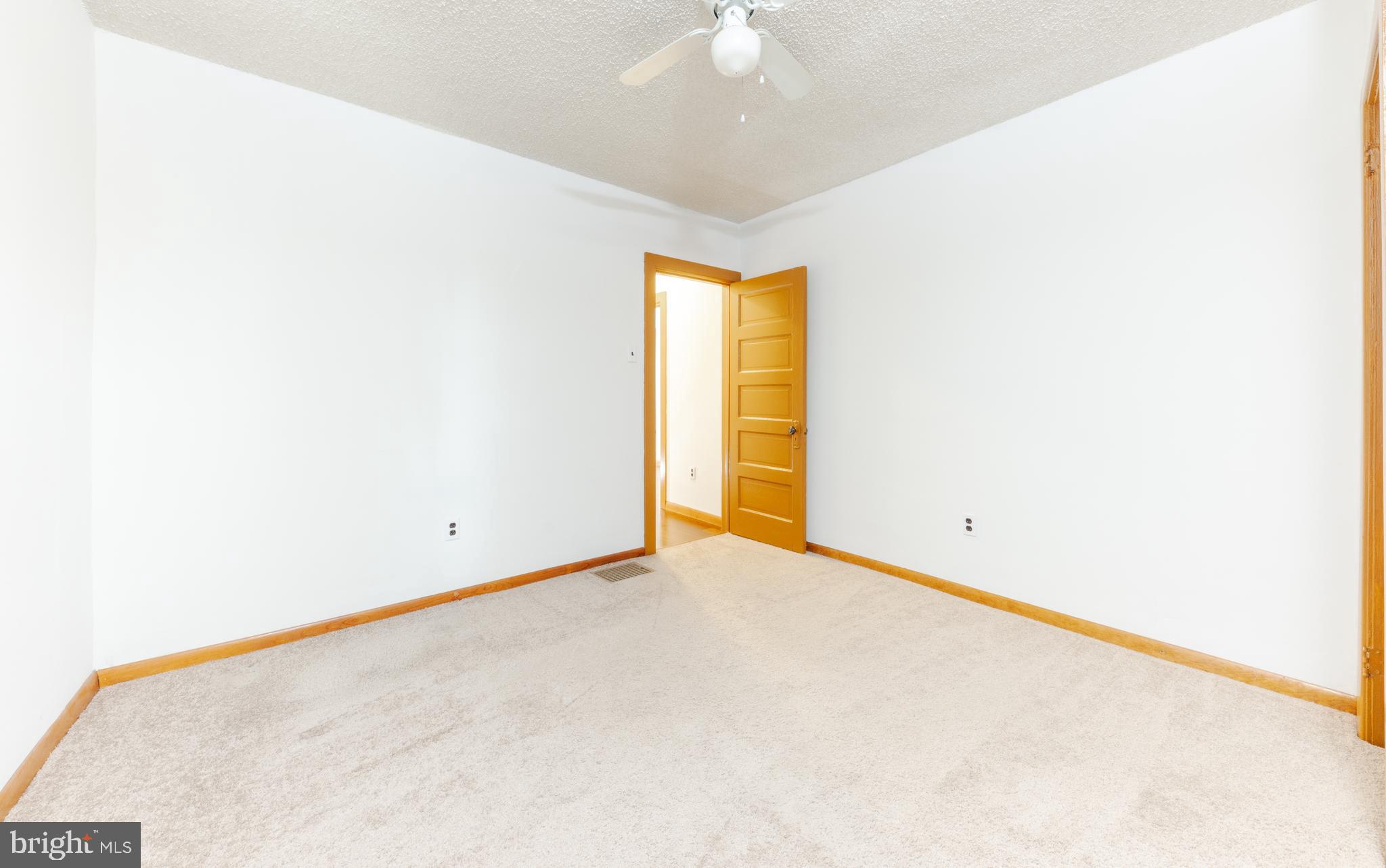 155 South Fellowship Road Maple Shade, NJ 08052 - Photo 13 of 17 Gallery Image 13