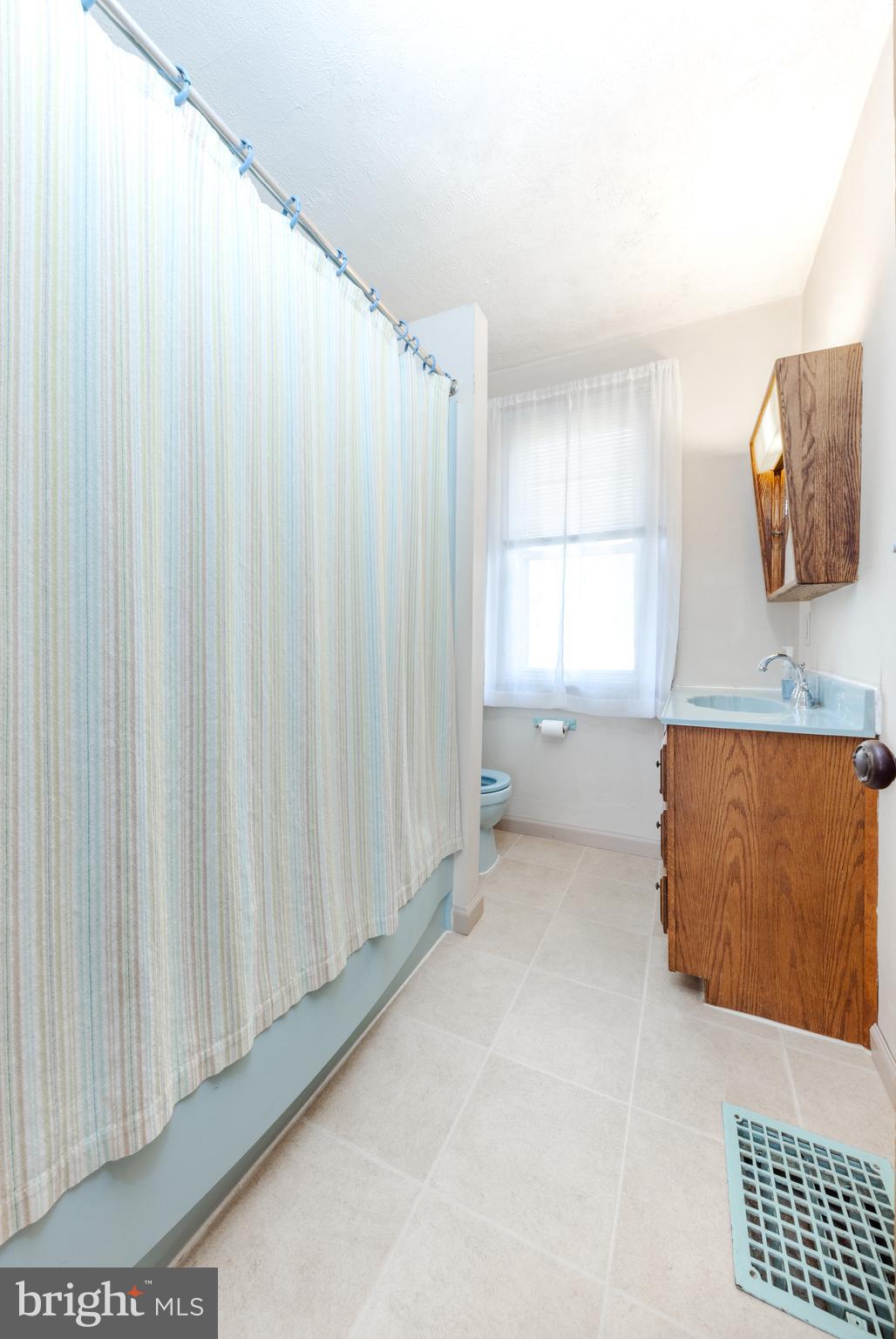 155 South Fellowship Road Maple Shade, NJ 08052 - Photo 14 of 17 Gallery Image 14